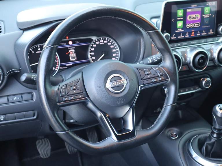 Nissan Nissan