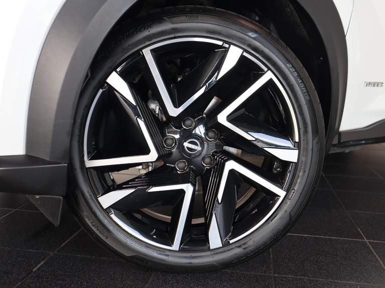 Nissan Nissan