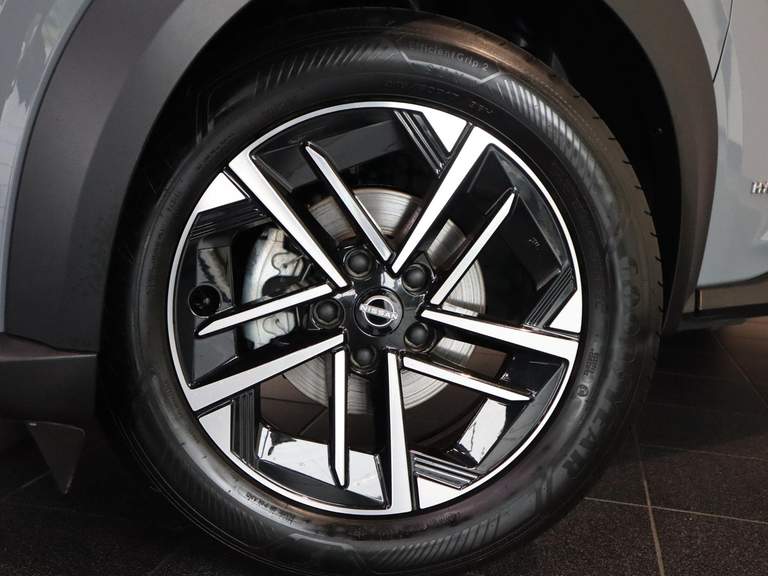 Nissan Nissan