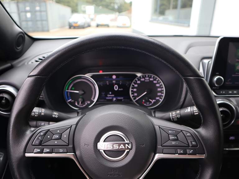 Nissan Nissan
