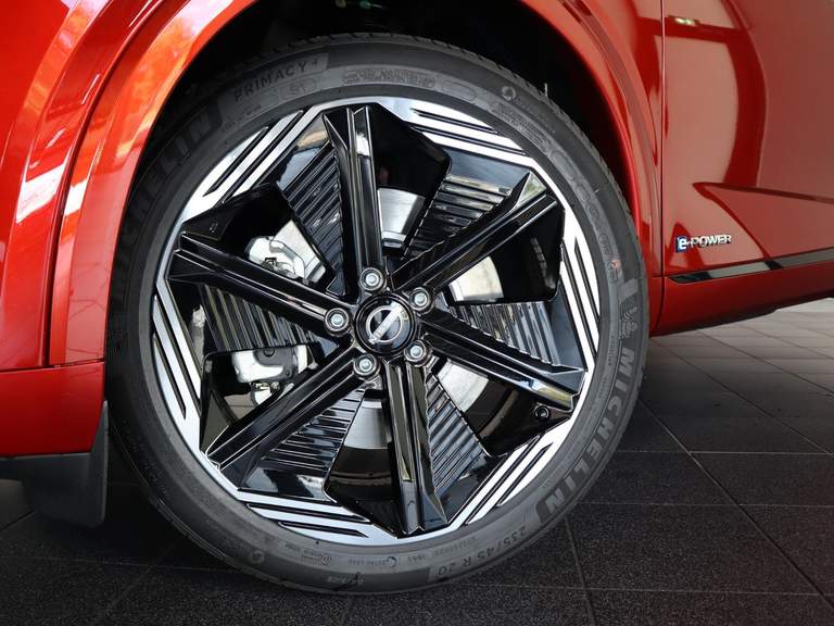 Nissan Nissan