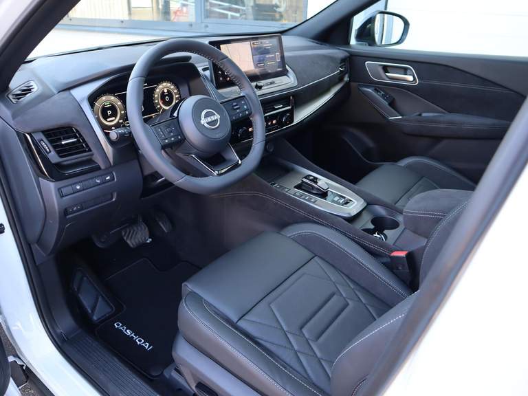Nissan Nissan