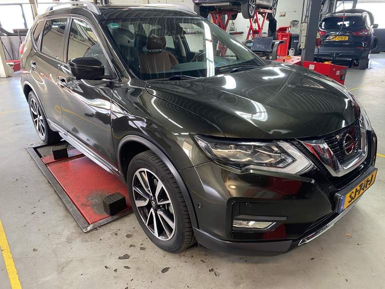 Nissan Nissan