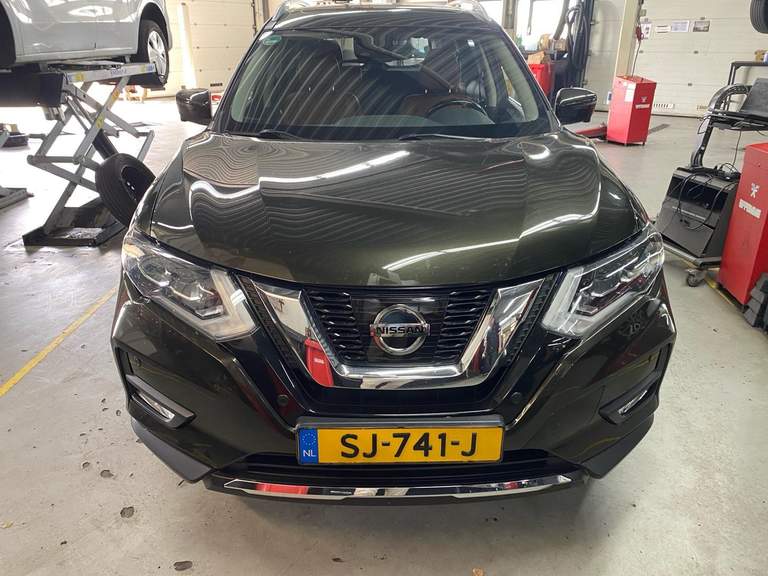 Nissan Nissan