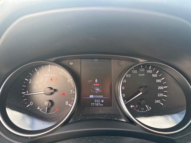 Nissan Nissan