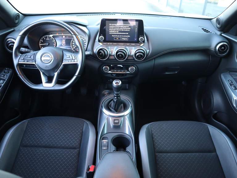 Nissan Nissan