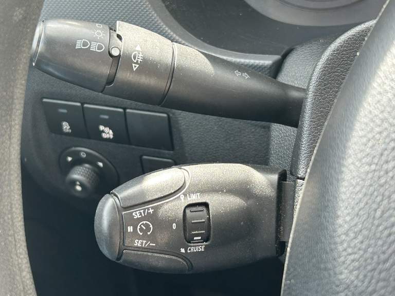 Peugeot Peugeot