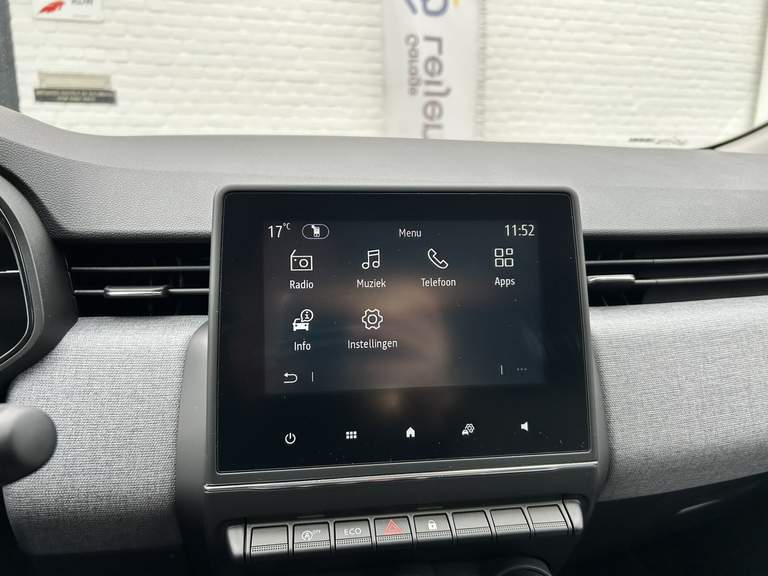 Renault Renault
