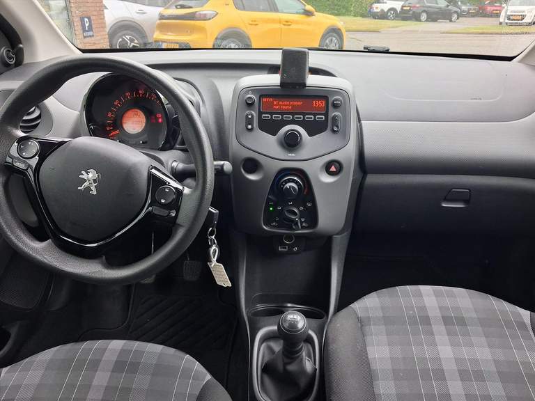 Peugeot