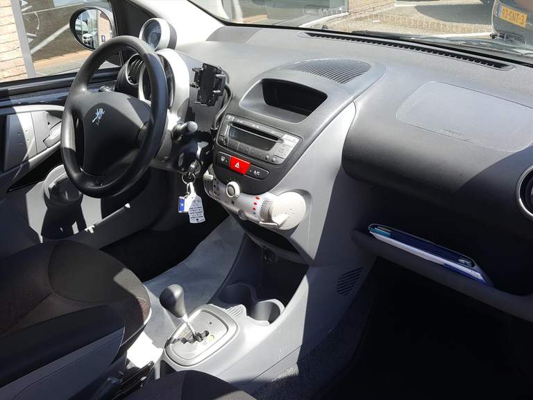 Peugeot