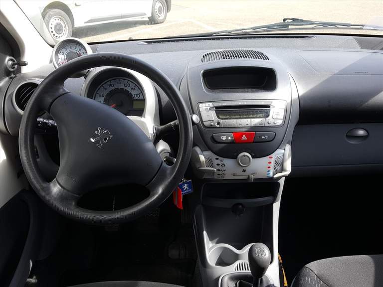 Peugeot