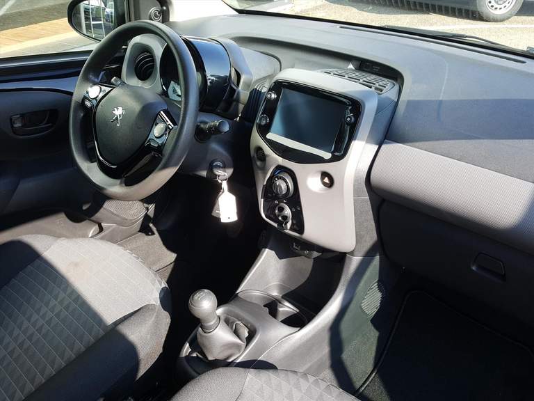 Peugeot