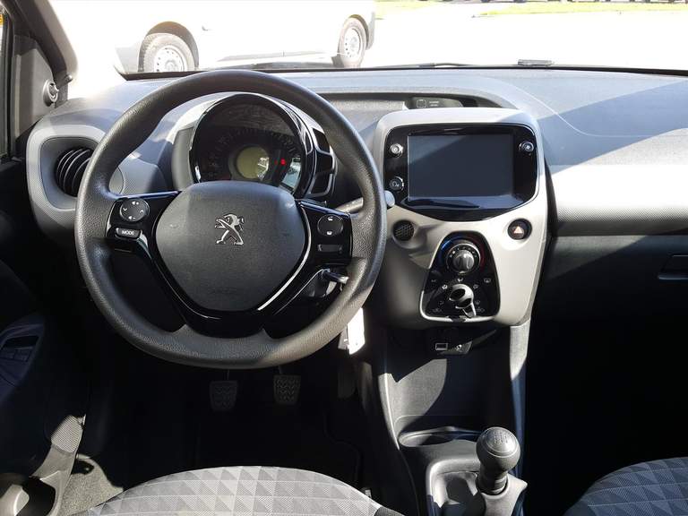 Peugeot