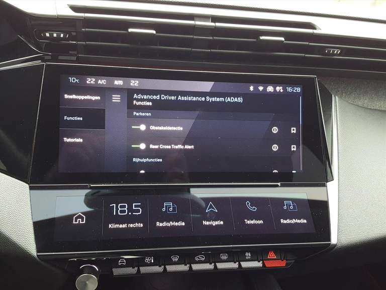 Peugeot Peugeot
