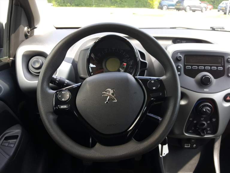 Peugeot
