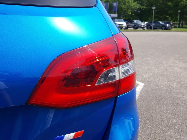 Peugeot Peugeot