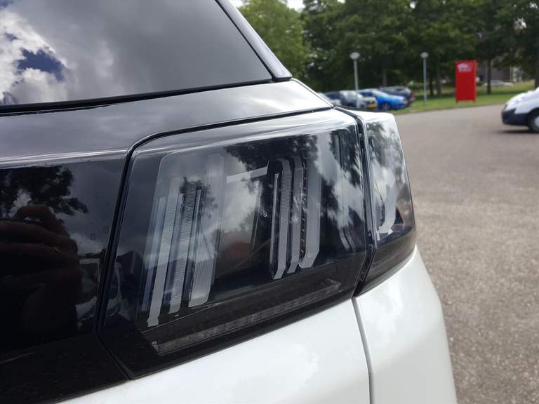 Peugeot Peugeot