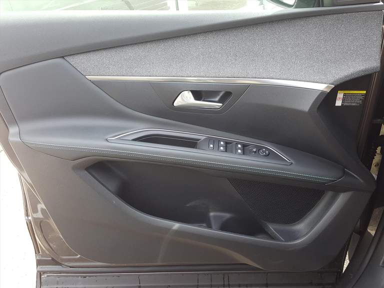 Peugeot Peugeot