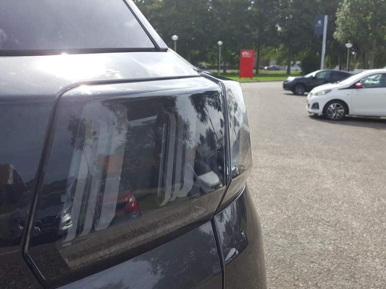 Peugeot Peugeot
