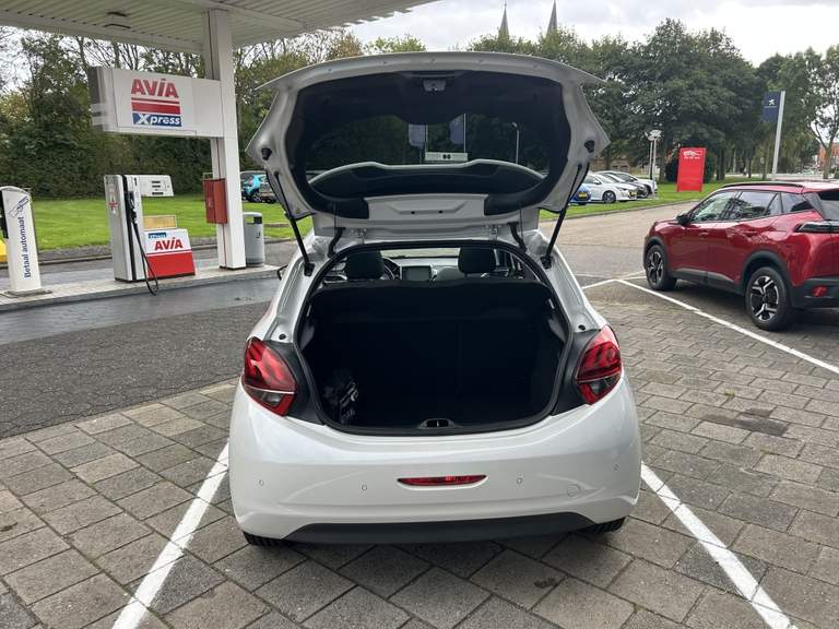 Peugeot Peugeot