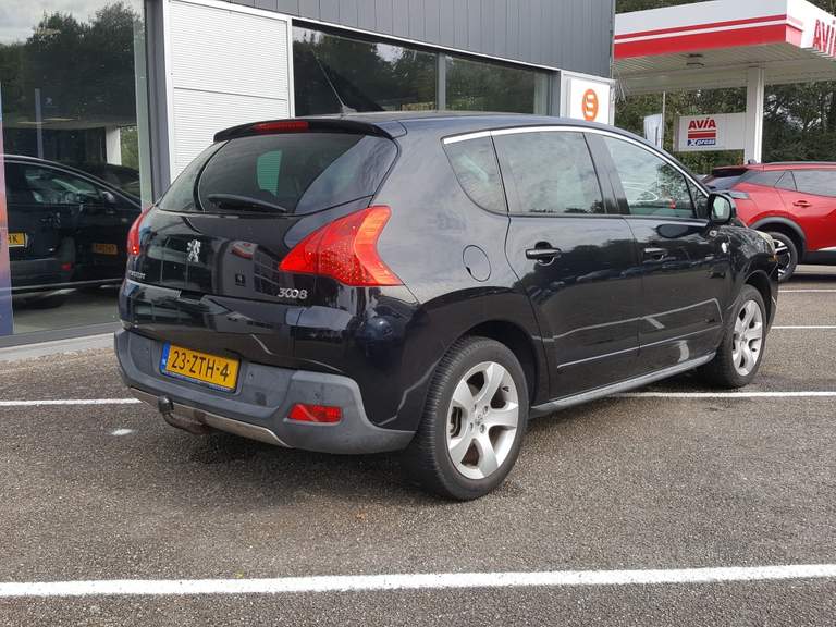 Peugeot Peugeot