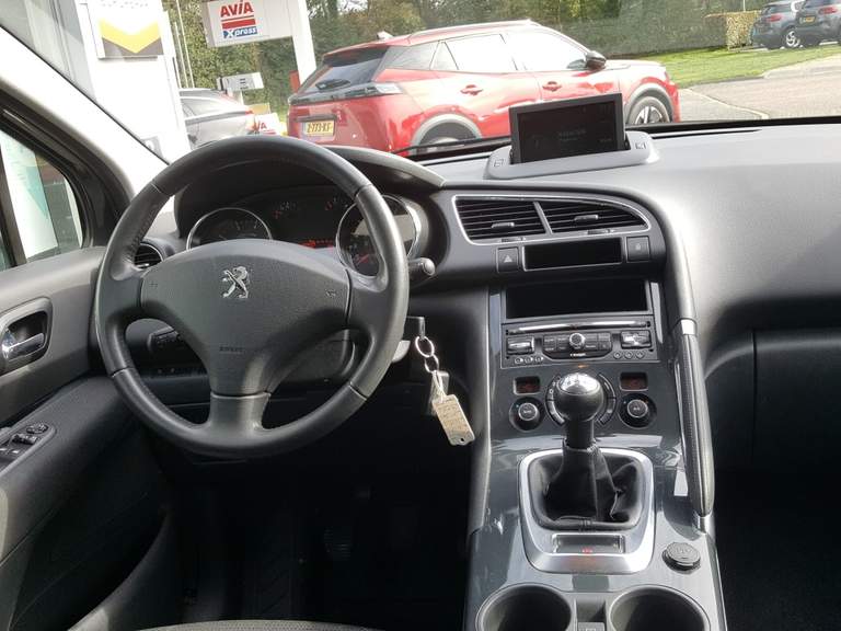 Peugeot Peugeot