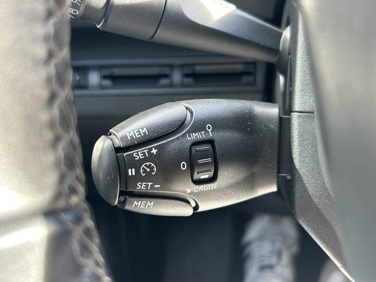 Peugeot Peugeot