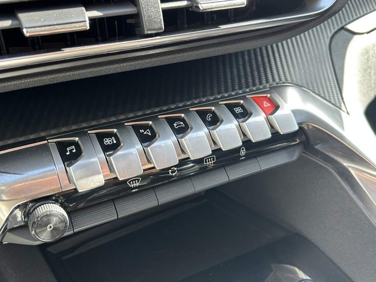Peugeot Peugeot