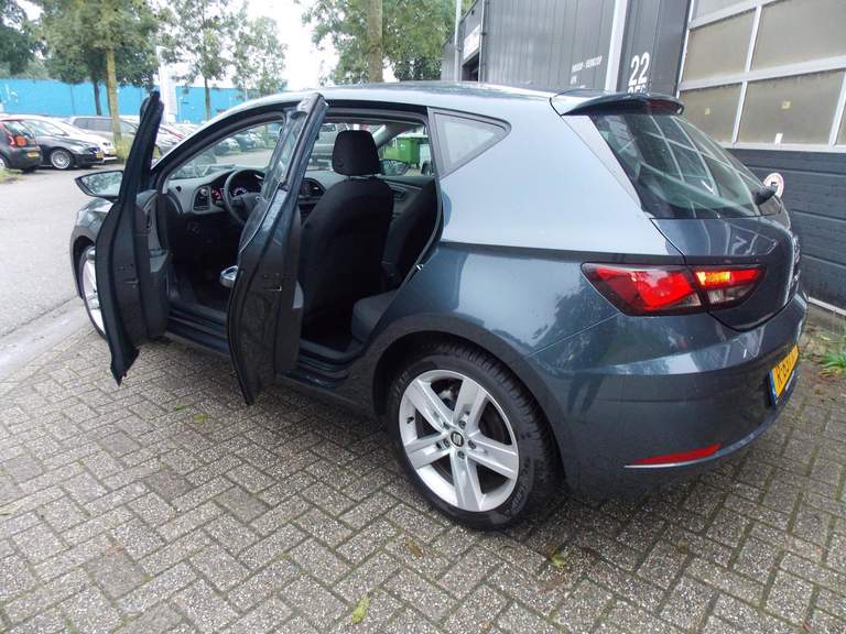 SEAT SEAT