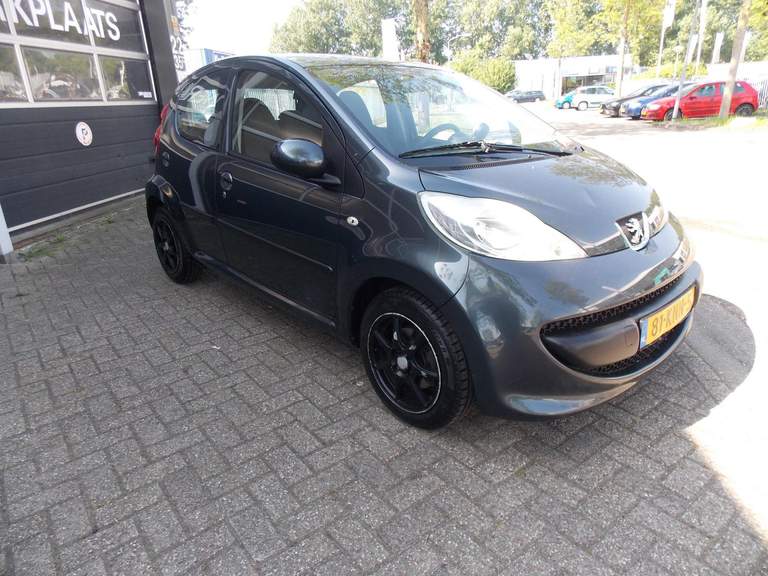 Peugeot