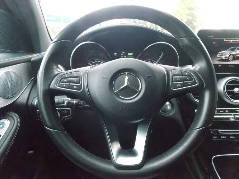 Mercedes-Benz Mercedes-Benz