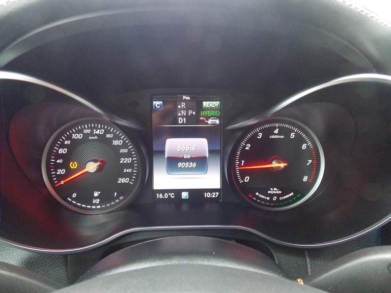 Mercedes-Benz Mercedes-Benz