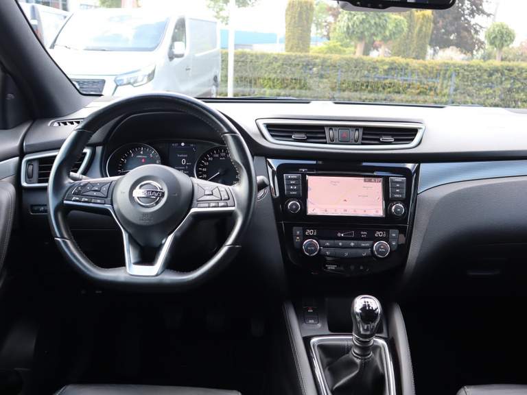 Nissan Nissan