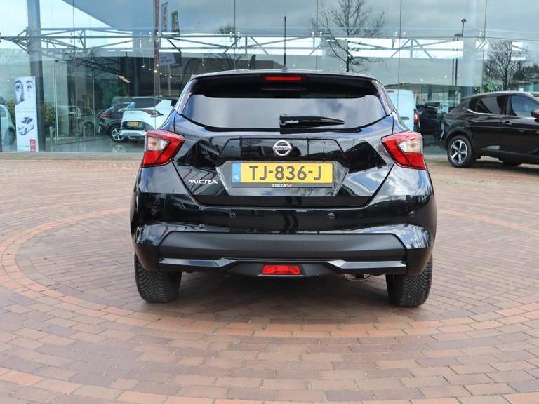 Nissan Nissan