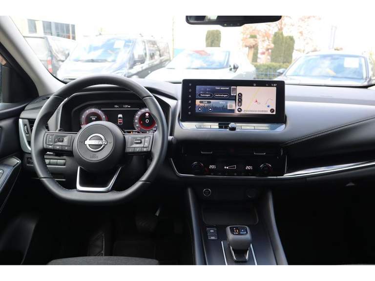 Nissan Nissan