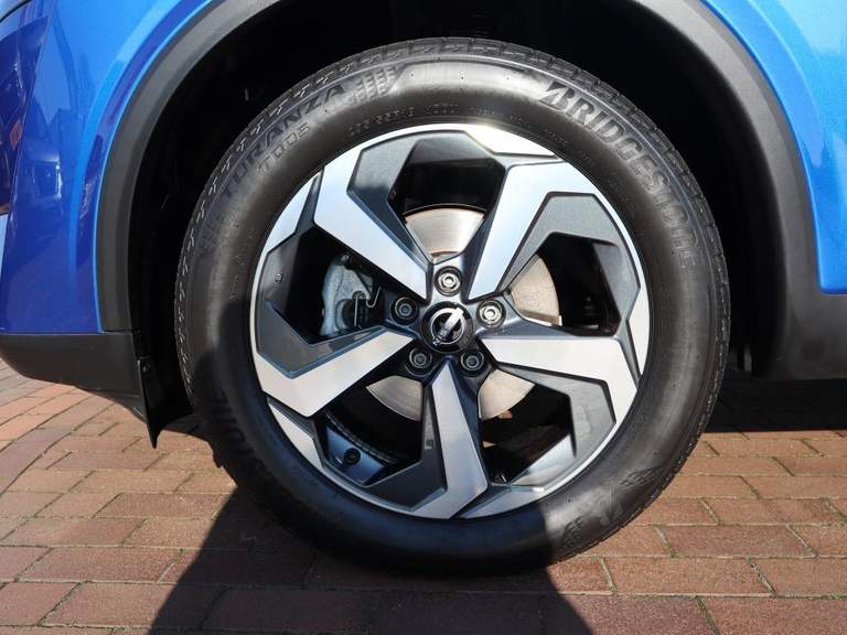 Nissan Nissan