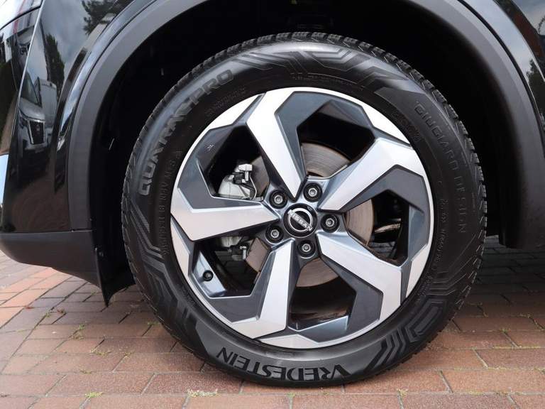 Nissan Nissan