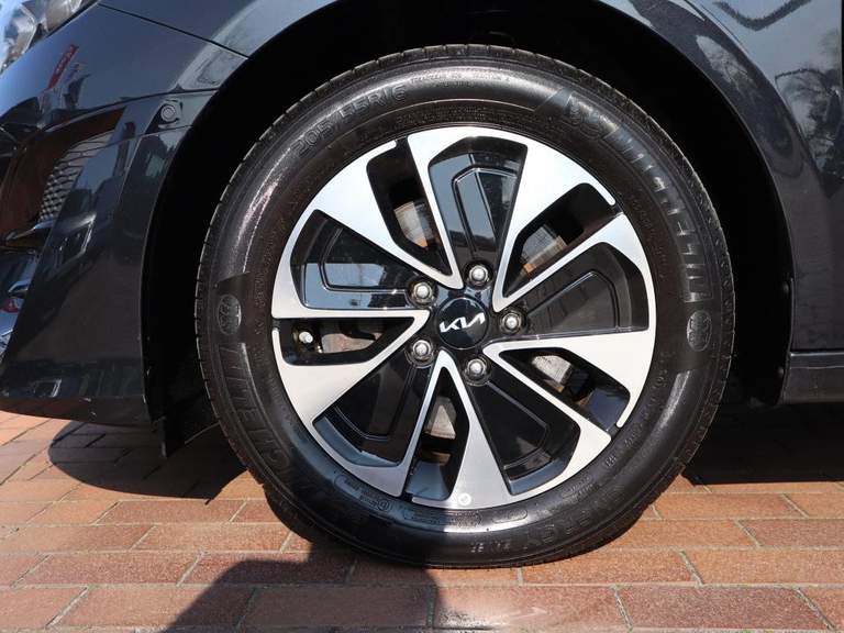 Kia