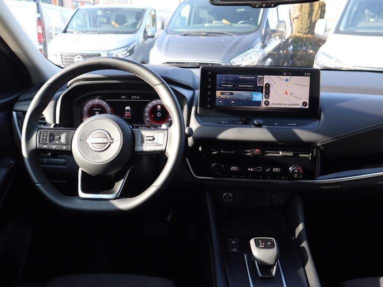 Nissan Nissan