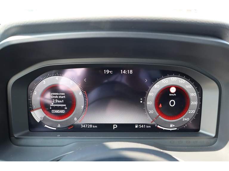 Nissan Nissan