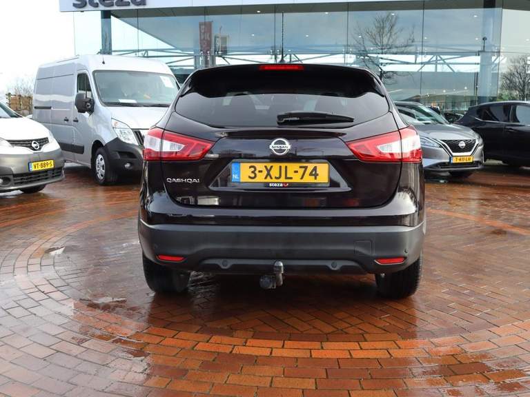 Nissan Nissan