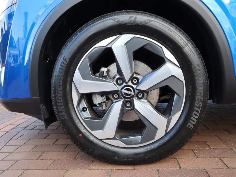 Nissan Nissan