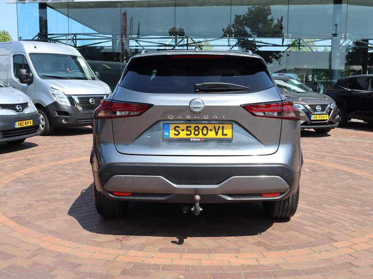 Nissan Nissan