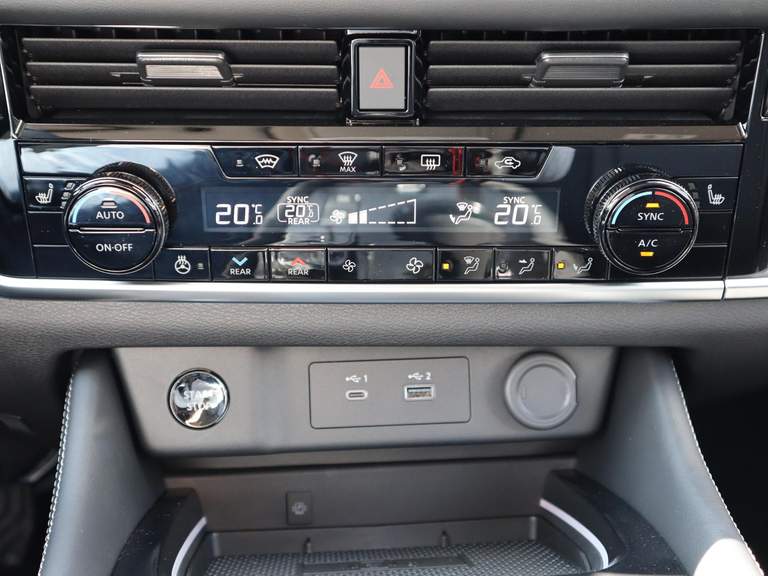 Nissan Nissan