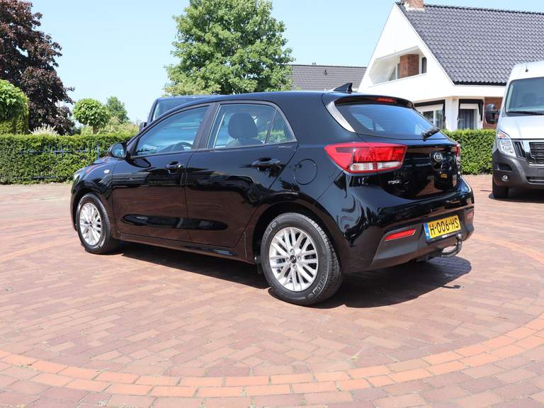 Kia