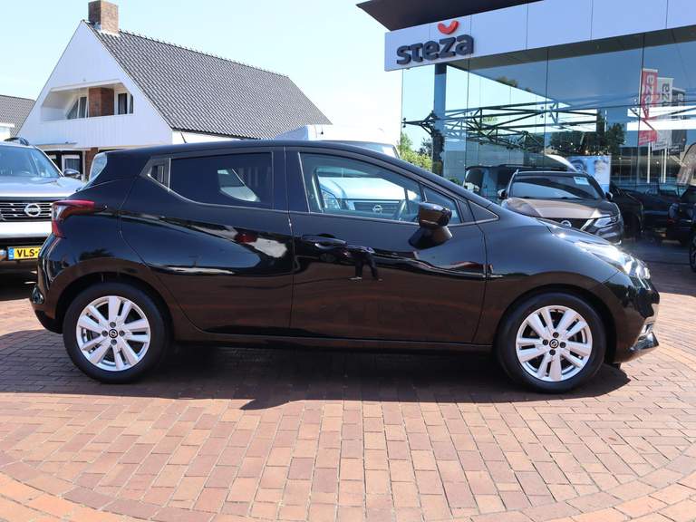 Nissan Nissan