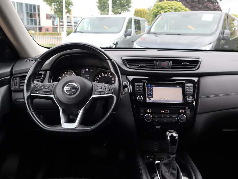 Nissan Nissan