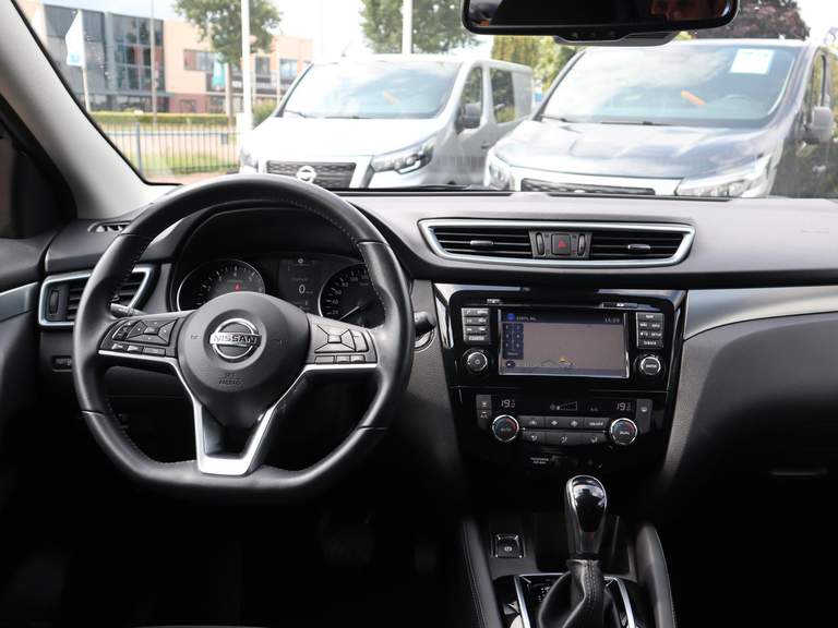 Nissan Nissan