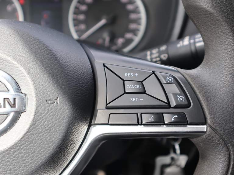 Nissan Nissan