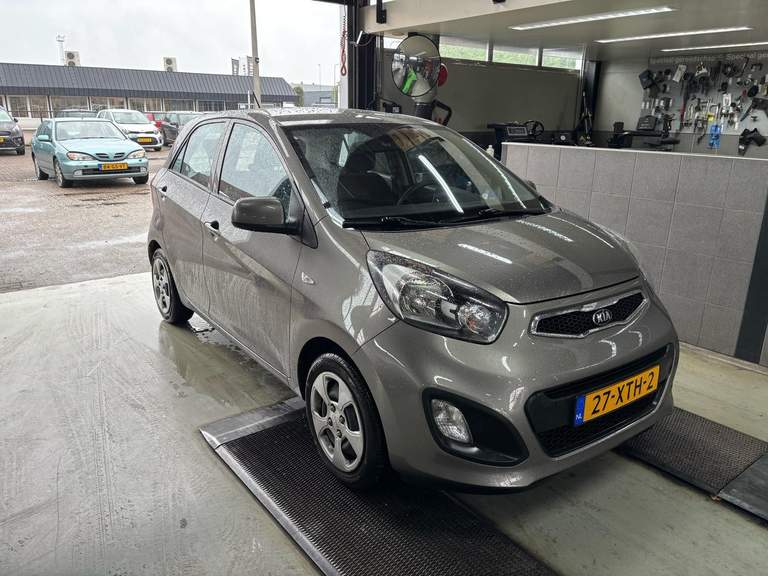 Kia